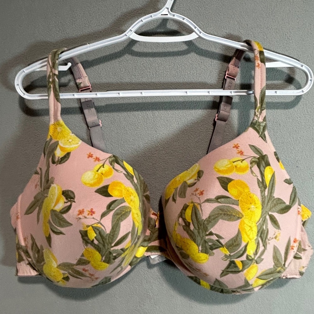 Cacique T-Shirt Bra Women 46DD Pink Lemon Print Lightly Lined Underwire